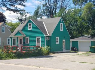 1324 Pine Grove Ave, Round Lake Beach, IL 60073