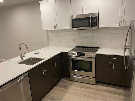 4th image of 808 N 19th St APT 204
