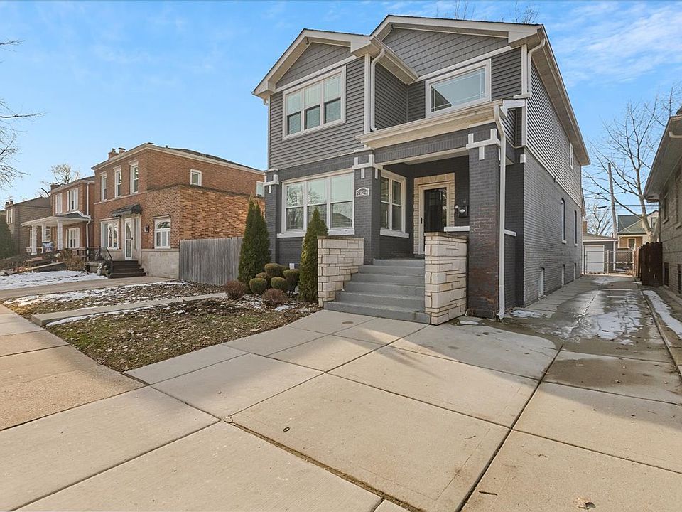 2nd image of 9124 S Bell Ave