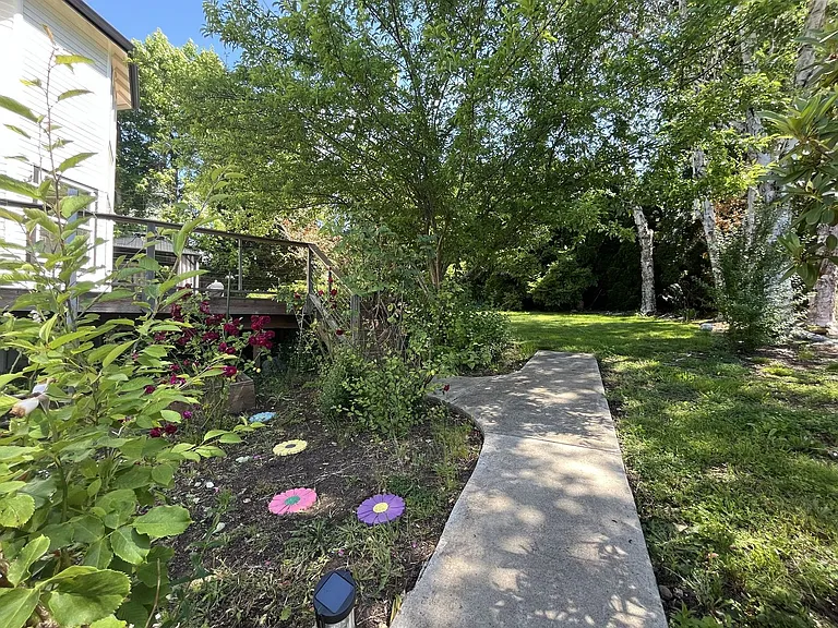 14980 SW Chardonnay Ave — Photo 69