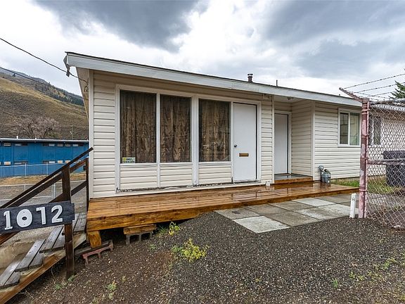 2nd image of 1072 Collins Rd