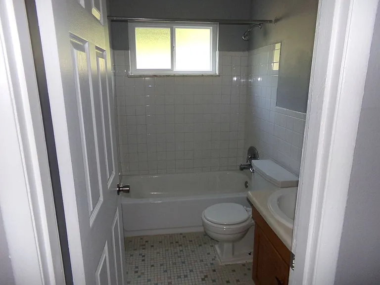 904 Mohawk Trl — Photo 13