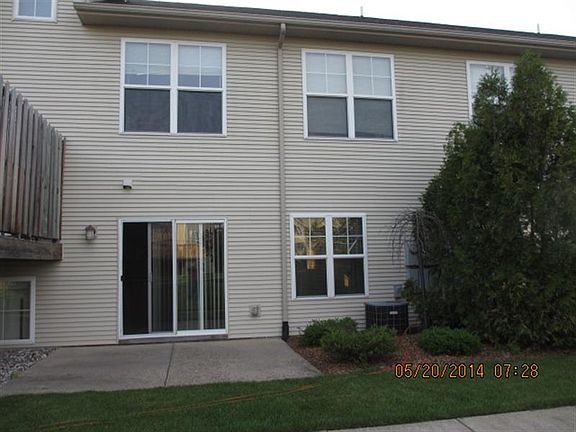2nd image of 8470 N Center Park Dr SW