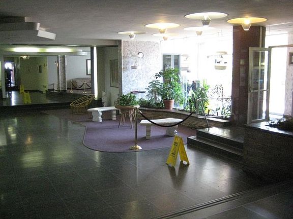 2nd image of 16605 Highland Ave APT 3V