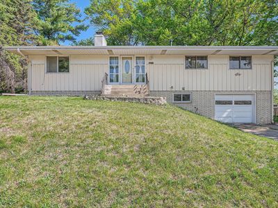 1932 Sky High Dr, New Brighton, MN, 55112