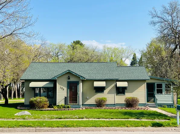 308 Washington Ave NW, Fertile, MN 56540