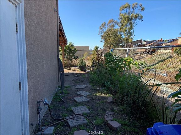 3rd image of 218 Henson St