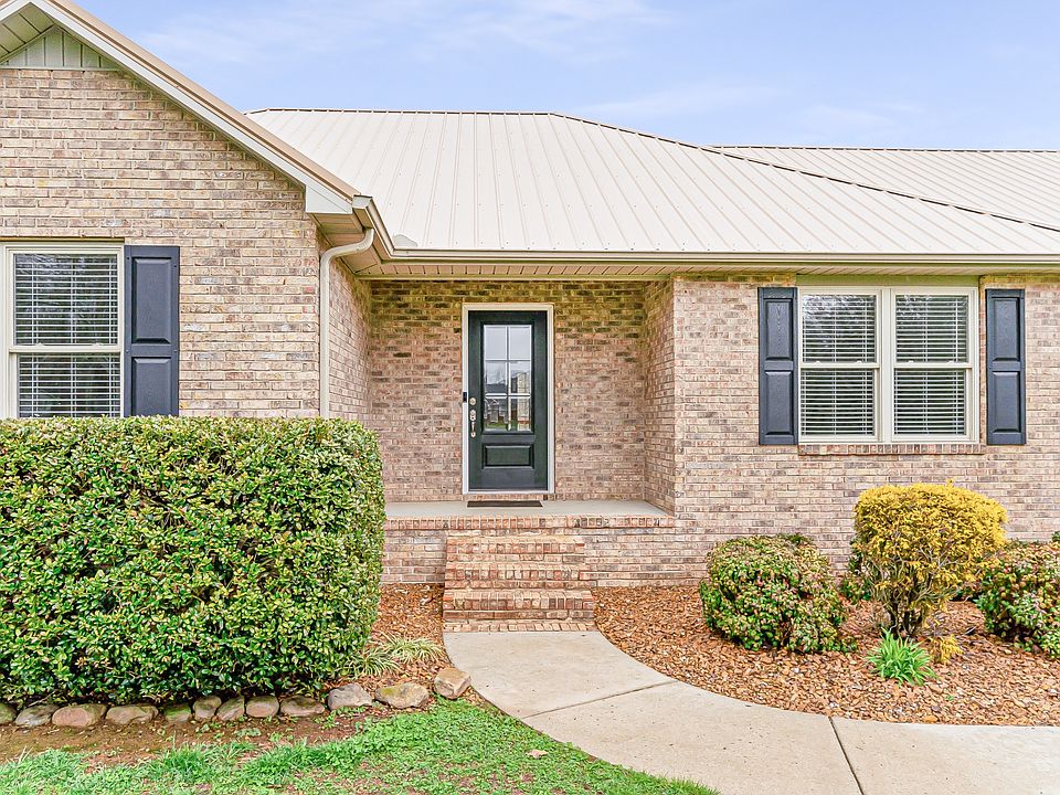 1st image of 261 Dry Creek Ln