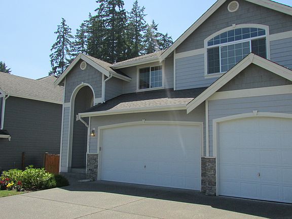 2nd image of 8209 183rd Ave E