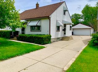 4612 S Kansas Ave, St Francis, WI 53235