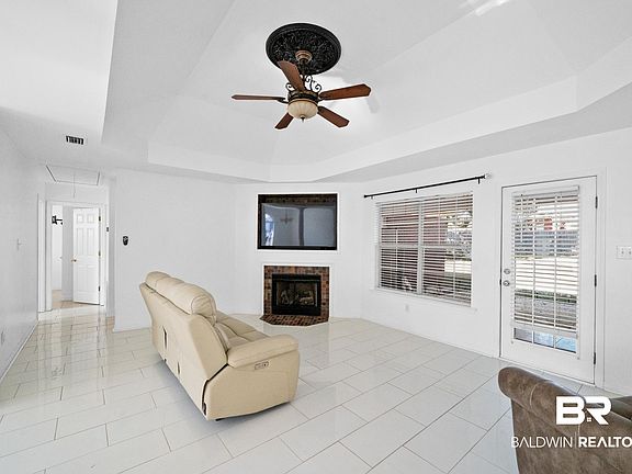 4th image of 2990 Scott Plantation Dr S
