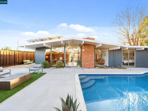 4095 Phoenix St, Concord, CA 94521