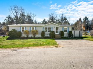 152 Jamey Dr, Rochester, NH 03868