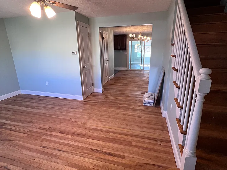 9 Glenn Rd #TOWNHOUSE — Photo 24