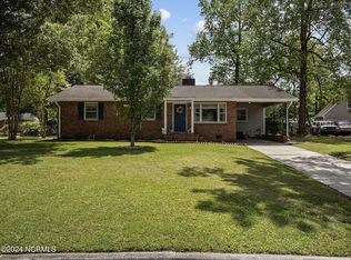 707 Little John Ave, Jacksonville, NC 28546