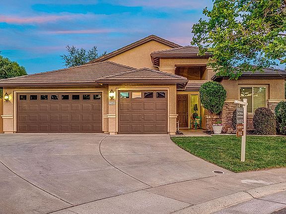 3rd image of 1389 Marsden Ct