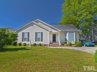 1916 Carthage Cir, Raleigh, NC 27604