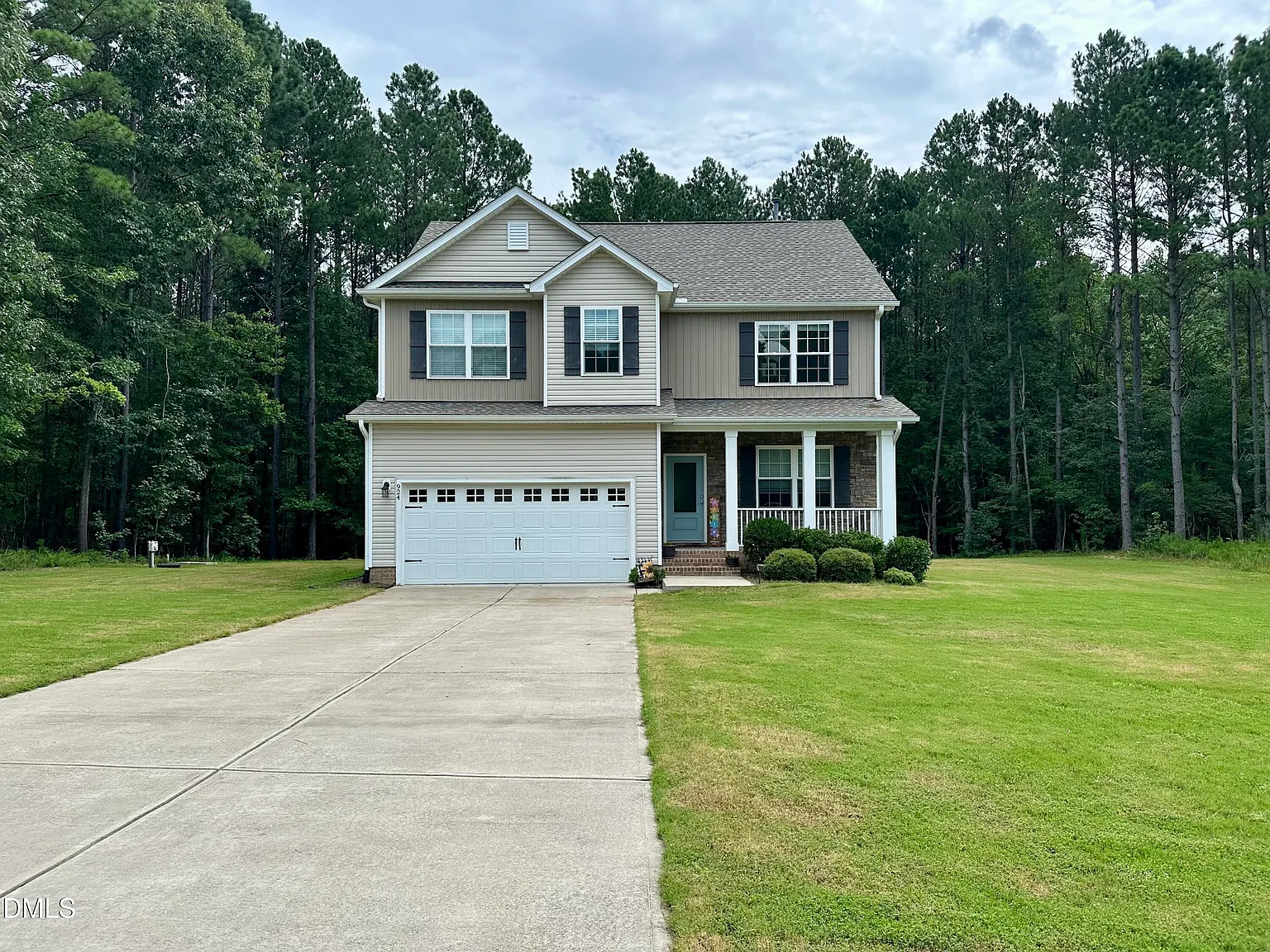 3 bed, 2.5 bath, 2171 sqft, $2,500 — Photo 1