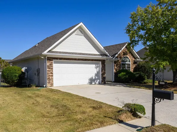 7811 Wellwood Cir, Helena, AL 35080