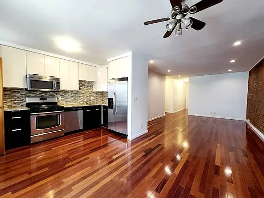 Rented by Brooklyn Property Group LLC | media 21