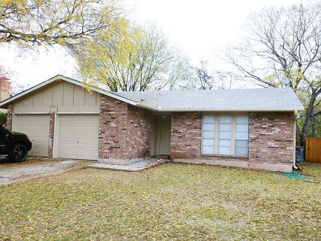 1st image of 4410 Dove Dr