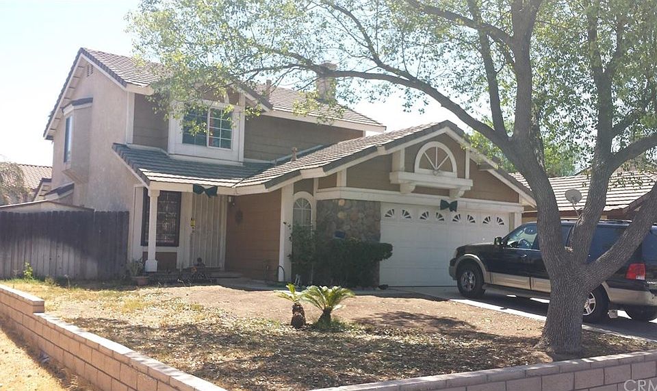 1st image of 16418 Hazelwood Ct