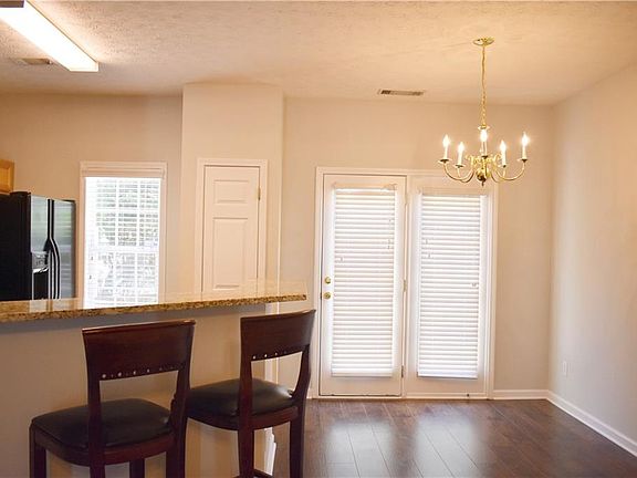 5th image of 5018 Timber Hills Dr