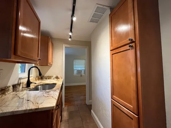 6814 Meade St #1, Pittsburgh, PA 15208