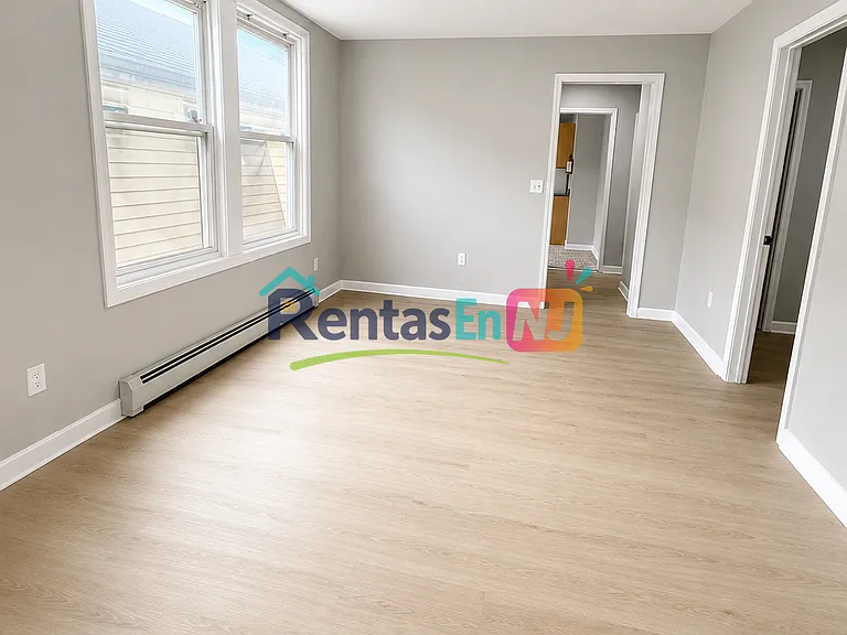 62 N 6th St #2C — Photo 6