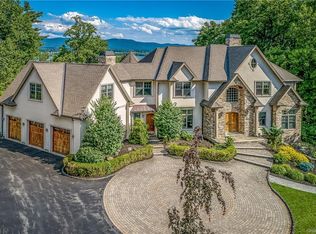 3 Mariners Ct, Newburgh, NY 12550