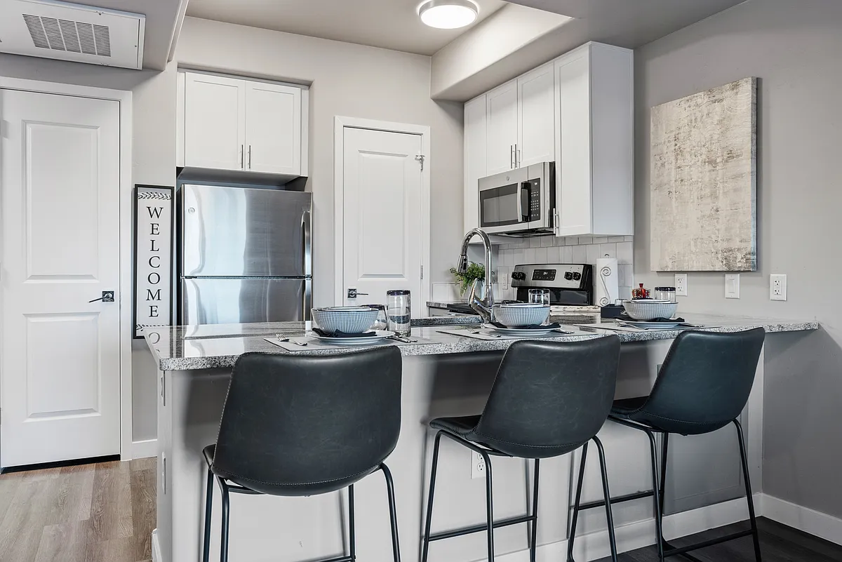 Building Photo - Granite Mountain Apartments
