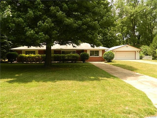 1st image of 6 Hazelwood Ct