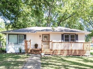 718 NE 82nd Ter, Kansas City, MO 64118