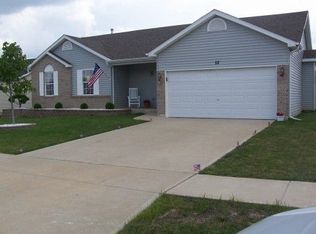 52 Tulip Bend Dr, Wentzville, MO