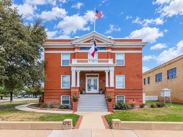 1466 N 1st St, Abilene, TX 79601