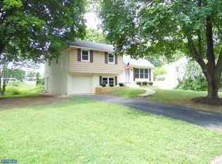 1153 Schoolhouse La, West Chester, PA 19382