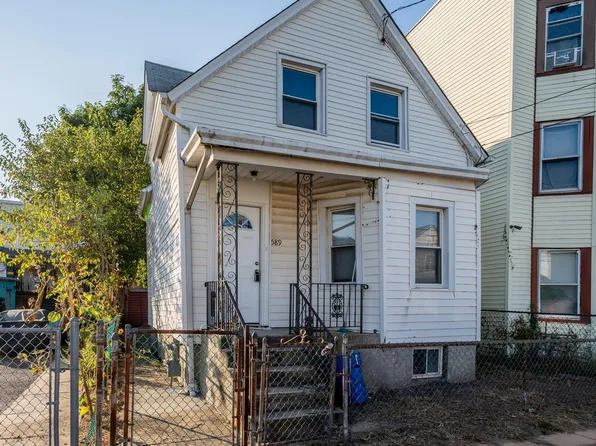 589 Elizabeth St, Perth Amboy, NJ 08861
