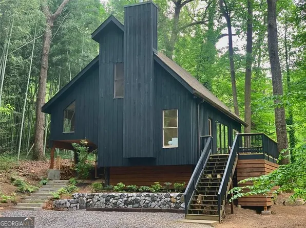 138 Magnolia St, Roswell, GA 30075