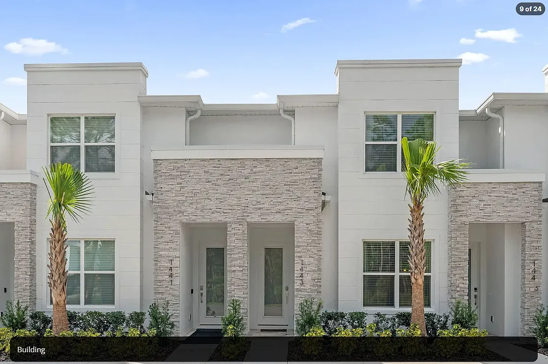 4 bed, 2264 sqft, $3,100 — Photo 1