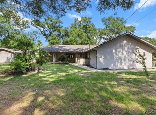 2322 W Fairway Loop, Citrus Springs, FL 34434