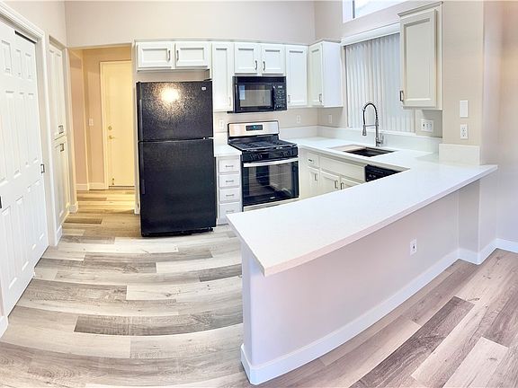 3rd image of 10316 Bent Brook Pl