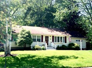 54 Kinter St, Clinton, NJ 08809