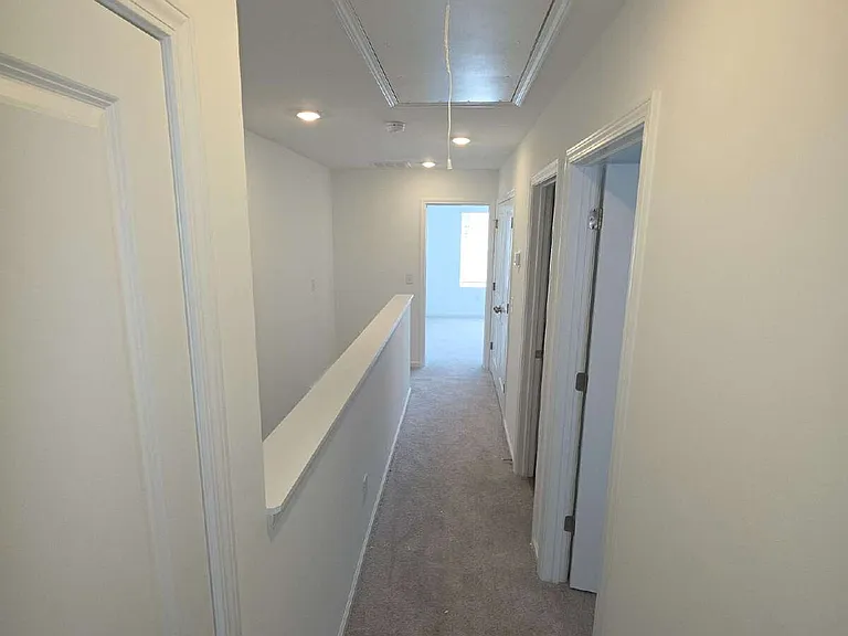 559 Marcus Way — Photo 21