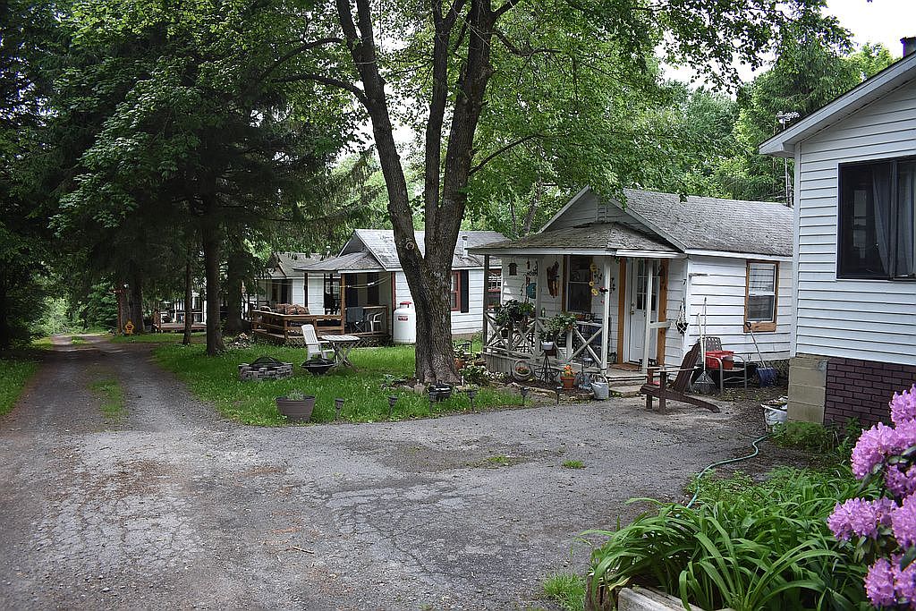 105 Our Place Dr, Greentown, PA 18426 Zillow