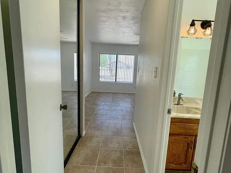 12374 E Camino Loma Vis — Photo 20