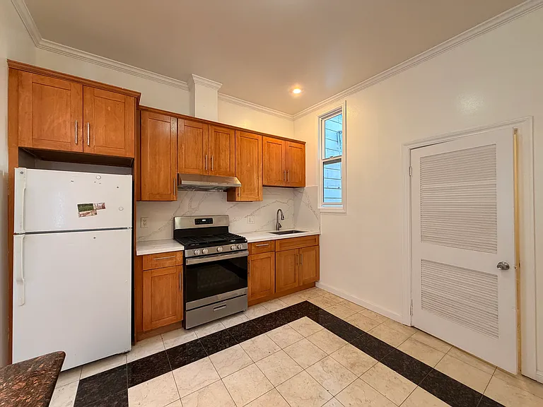 1008 Huron Ave #1008 — Photo 20