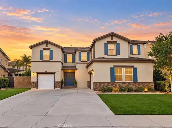 7251 Blue Crab Ct, Corona, CA 92880