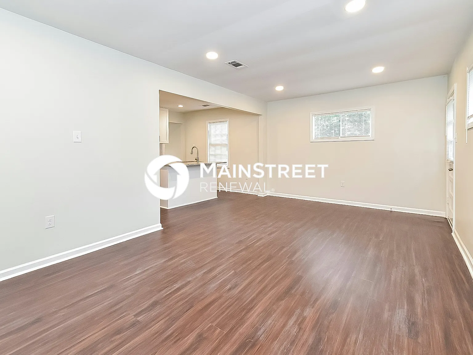 4327 Leatherwood St — Photo 4