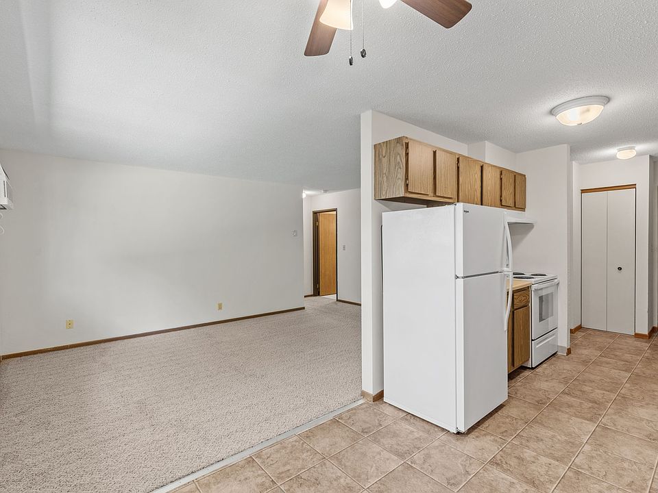 1st image of 816 W Laurel St #518-202