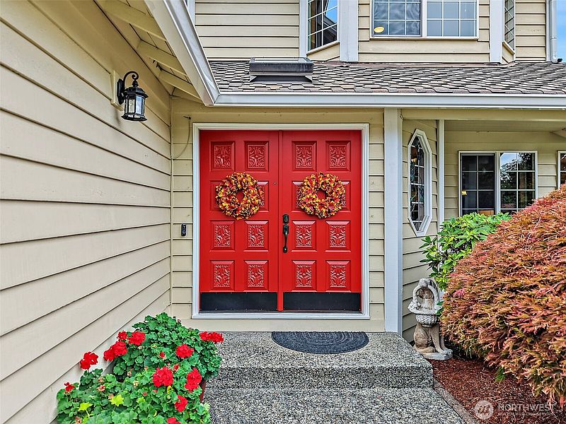 3rd image of 32229 11th Avenue SW